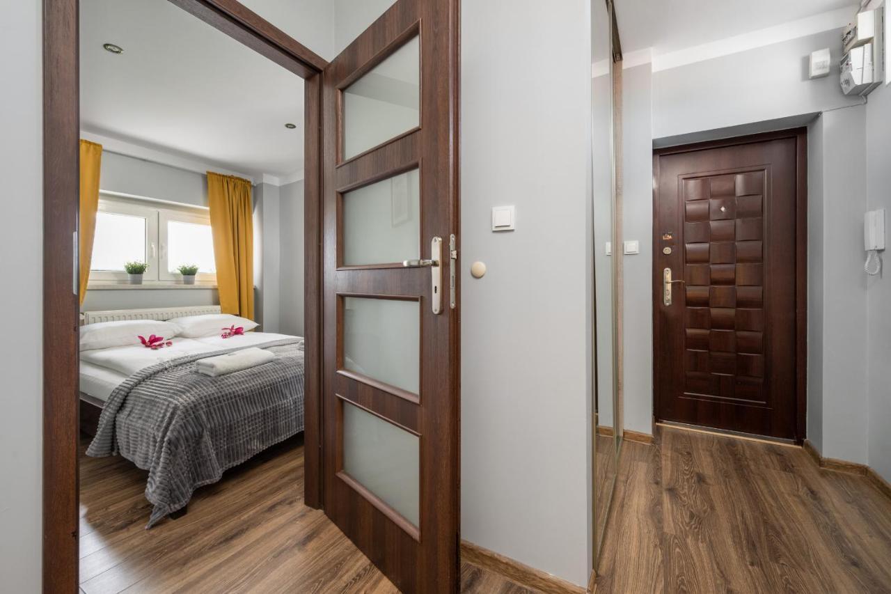 Market Square Corner Apartment Kuznicza By Noclegi Renters Breslavia Esterno foto
